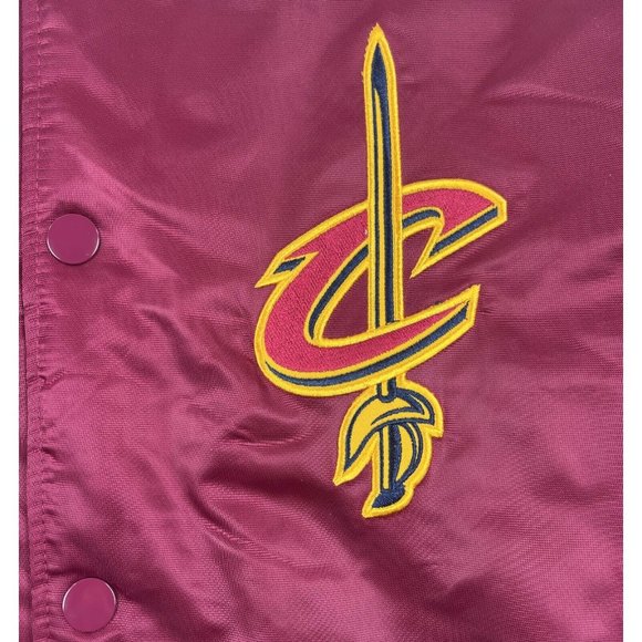 Cleveland Cavaliers Starter Mens 6XL Legacy Vintage Satin Bomber Varsity Jacket - Picture 3 of 12